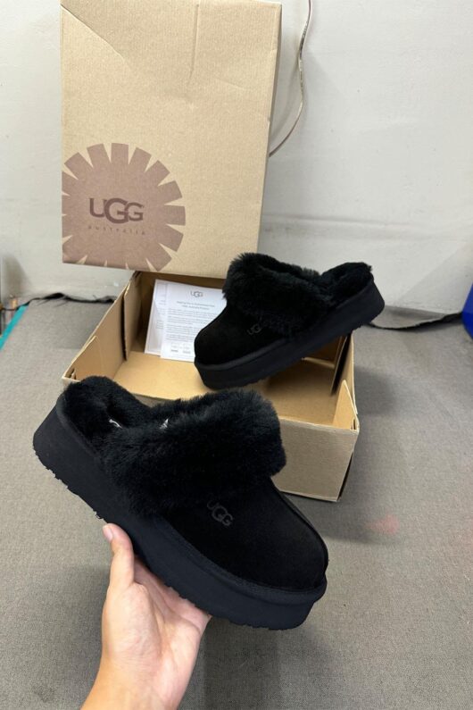 Siyah Ugg Terlik