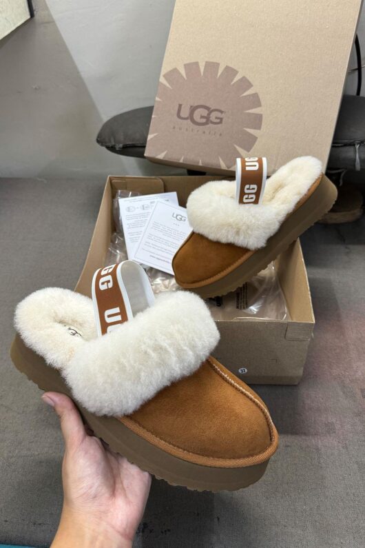 Taba Lastikli Platform Ugg Terlik